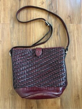 VTG Etienne Aigner Weaved/Basket Leather Bucket Bag
